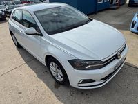 Used VW Polo SE 80 HP (58 kW) 2019 White Hatchback