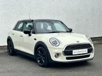 Usado Mini ONE Classic 102 CV (75 kW) 2020 Blanco Utilitario