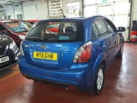 Used Kia Rio 109 HP (80 kW) 2011 Blue Hatchback
