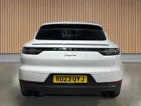 Used Porsche Cayenne Platinum Edition 462 HP (339 kW) 2022 SUV