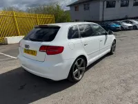 Used Audi A3 Sportback Black Edition 140 HP (102 kW) 2012 White Hatchback