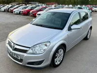 Used Vauxhall Astra Elite 138 HP (101 kW) 2008 Silver Hatchback