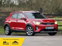 Used Kia Stonic 99 HP (72 kW) 2022 Red SUV