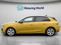 Second-hand Vauxhall Astra S 129 CP (94 kW) 2023 Galben Hatchback