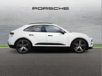 Used Porsche Macan Turbo 469 kW (639 HP) 2025 White SUV