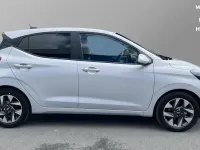 Nuevo Hyundai i10 Advanced Plus 63 CV (46 kW) 2026 Gris Utilitario