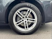 Used Porsche Macan 265 HP (194 kW) 2024 Grey SUV