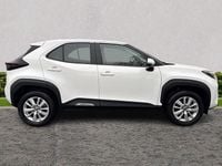 Used Toyota Yaris Hybrid 2023 White Hatchback