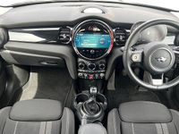 Used Mini Cooper S Classic 176 HP (129 kW) 2024 Green Hatchback