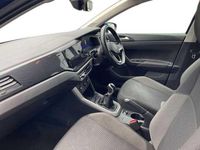 Used VW Polo Life 80 HP (58 kW) 2022 Blue Hatchback