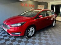 Used Ford Focus Zetec 125 HP (91 kW) 2016 Red Estate