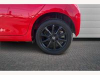 Used Toyota Aygo x-style 69 HP (50 kW) 2017 Red Hatchback