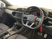 Begagnad Audi Q3 Sportback S-Line 150 HK (110 kW) 2022 Grå SUV