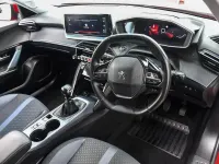 Second-hand Peugeot 2008 Allure Premium 129 CP (94 kW) 2021 Roșu SUV