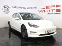 Used Tesla Model 3 Standard Range Plus 239 kW (325 HP) 2019 White Sedan
