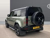 Used Land Rover Defender First Edition 250 HP (183 kW) 2021 Green SUV
