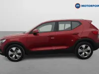 Used Volvo XC40 Momentum 2018 Red SUV