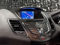 Used Ford Fiesta ST-Line 125 HP (91 kW) 2016 Red Hatchback