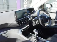Gebraucht Peugeot 3008 Allure+ 129 PS (94 kW) 2022 Schwarz SUV