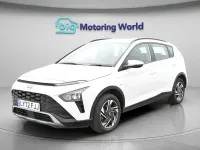 Begagnad Hyundai Bayon SE 100 HK (73 kW) 2023 Vit SUV
