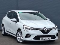 Used Renault Clio V Play 100 HP (73 kW) 2021 White Hatchback