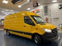 Used Mercedes Sprinter Progressive 143 HP (105 kW) 2020 Yellow Van