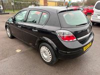 Used Vauxhall Astra 115 HP (84 kW) 2009 Black Hatchback