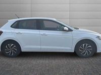 Used VW Polo Life 95 HP (69 kW) 2023 White Hatchback