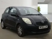 Usado Toyota Yaris T3 85 HP (62 kW) 2006 Preto Citadino