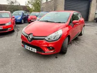 Używany Renault Clio IV Dynamique 75 KM (55 kW) 2018 Czerwony Hatchback