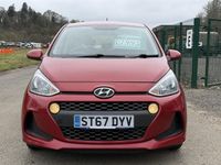 Used Hyundai i10 SE 87 HP (63 kW) 2017 Red Hatchback