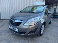 Used Vauxhall Meriva 130 HP (95 kW) 2011 Brown MPV