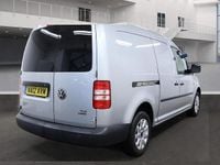 Used VW Caddy Maxi 102 HP (75 kW) 2012 Silver MPV