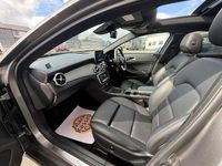 Used Mercedes GLA200 Premium Plus 156 HP (114 kW) 2019 Grey SUV