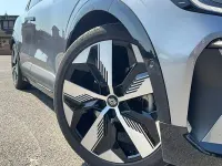 Used Renault Megane E-Tech Komfort 160 kW (218 HP) 2025 Hatchback