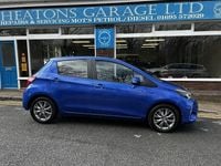 Used Toyota Yaris 111 HP (81 kW) 2017 Blue Hatchback