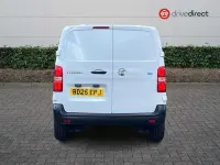 Gebraucht Vauxhall Vivaro S 120 PS (88 kW) 2025 Weiß Van / Kleinbus