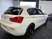 Used BMW 118 Sport Line 2017 White Hatchback