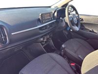 Used Kia Picanto 66 HP (48 kW) 2018 Red Hatchback