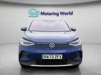 Second-hand VW ID.4 Pro Performance 150 kW (204 CP) 2023 Albastru SUV
