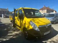 Used Vauxhall Movano 136 HP (100 kW) 2016 Yellow MPV