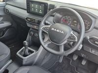 Used Dacia Sandero Expression 91 HP (66 kW) 2024 Green Hatchback