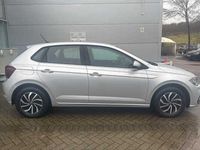 Used VW Polo Life 95 HP (69 kW) 2024 Silver Hatchback