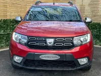 Used Dacia Sandero Comfort 90 HP (66 kW) 2018 Red Hatchback