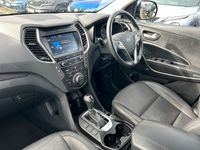 used Hyundai Santa Fe 2.2 CRDi Blue Drive Premium 5dr Auto [7 Seats]