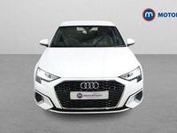 Usado Audi A3 Sport 150 HP (110 kW) 2023 Branco Sedan