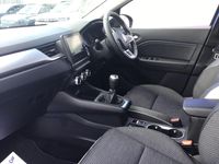 Used Renault Captur Techno 91 HP (66 kW) 2024 Blue / black  SUV