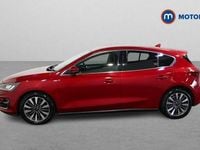 Used Ford Focus Titanium 125 HP (91 kW) 2022 Red Hatchback