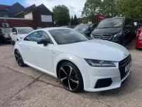 Używany Audi TT Black Edition 180 KM (132 kW) 2018 Biały Coupe