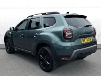 Used Dacia Duster Extreme 130 HP (95 kW) 2023 Green SUV